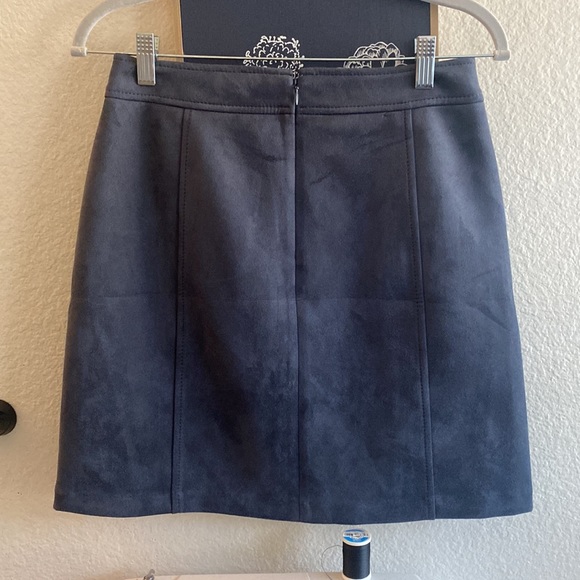 Loft faux suede Gray/blue skirt 0P - Picture 2 of 4